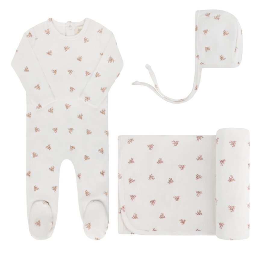 Ely's & Co. Velour Leaf Layette Set