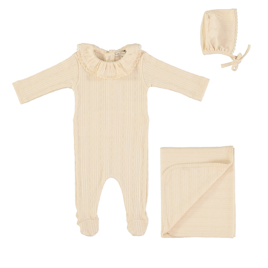 Bebe Organic Collar Layette Set