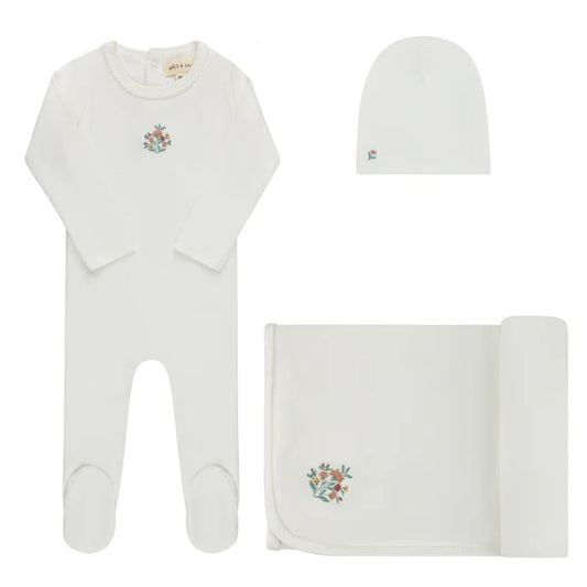 Ely's & Co. Ribbed Floral Embroidered Layette Set
