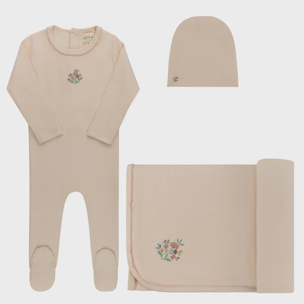 Ely's & Co. Ribbed Floral Embroidered Layette Set