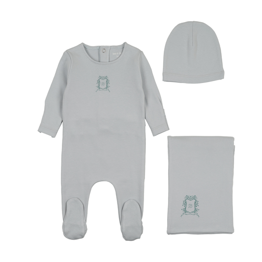 Bee and Dee Crest Layette Set