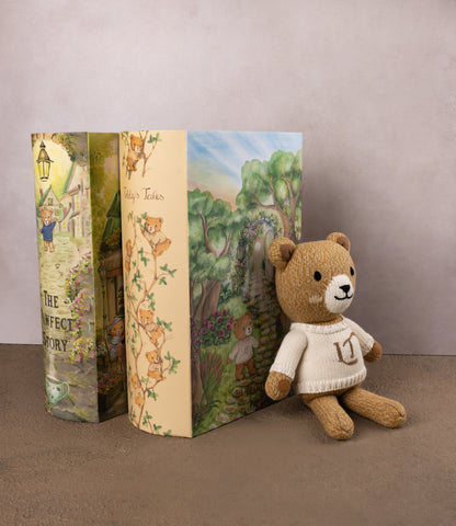 Lil Teddy Classic Collector’s Bear – Storybook Edition