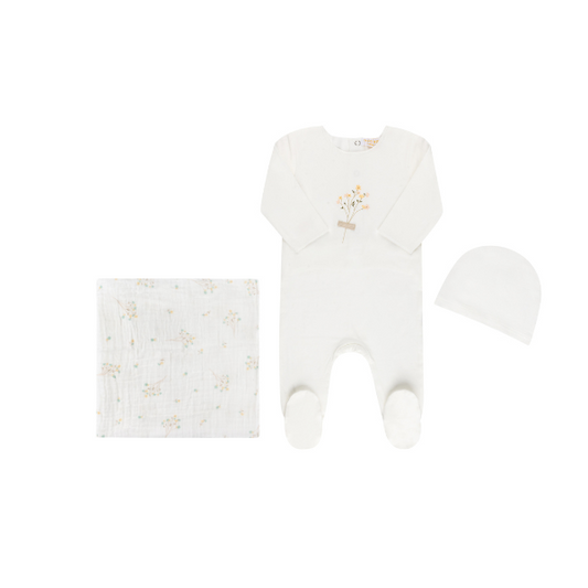 Tricot Bebe Painted Flowers Layette Set