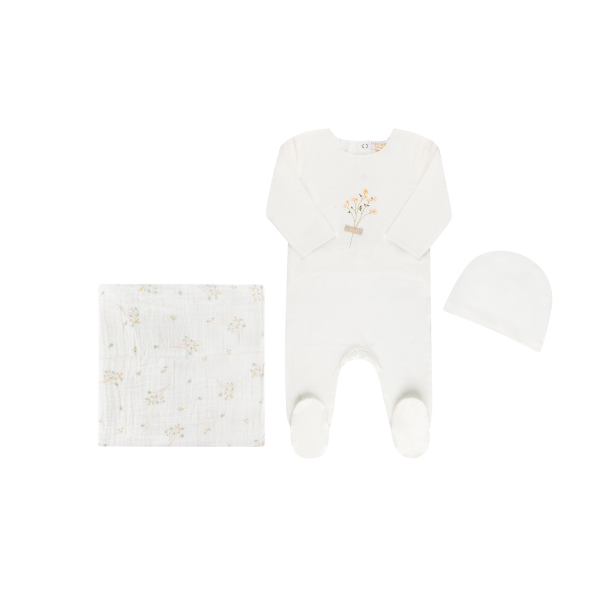 Tricot Bebe Painted Flowers Layette Set