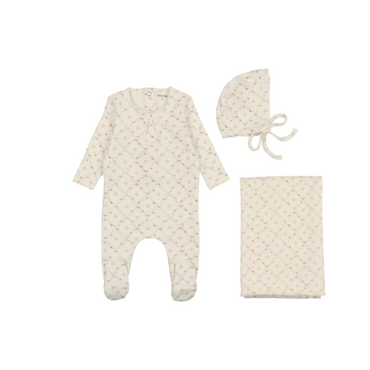 Bee and Dee Quaint Printed Layette Set