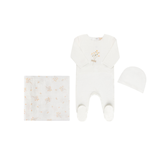 Tricot Bebe Painted Flowers Layette Set