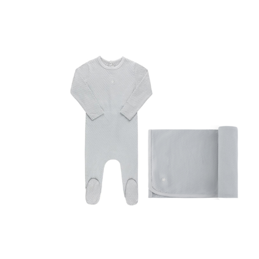 Ely's & Co. Embroidered Heart and Star Layette Set